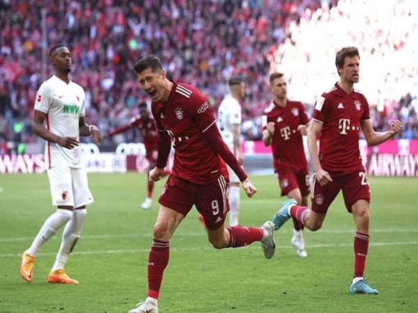 Bóng đá Đức 4/5: Bayern đang ở rất gần chức vô địch Bundesliga