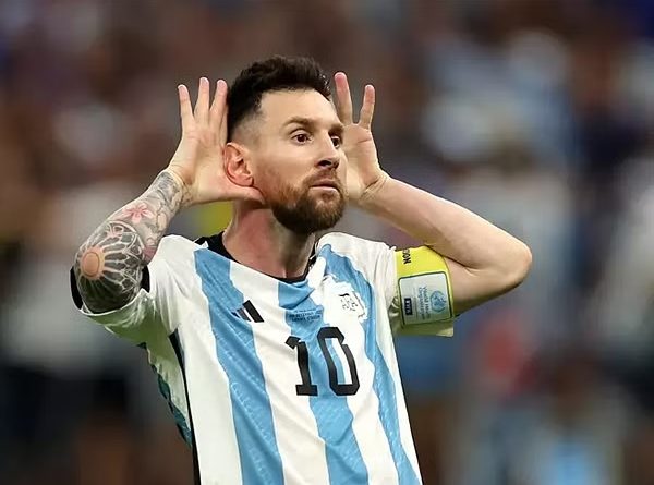Bóng đá hôm nay 3/2: Messi đổi ý, không loại trừ chơi ở World Cup 2026