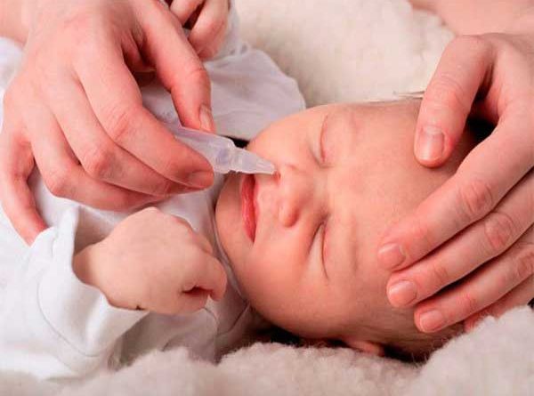 Một số cách trị nghẹt mũi cho trẻ sơ sinh