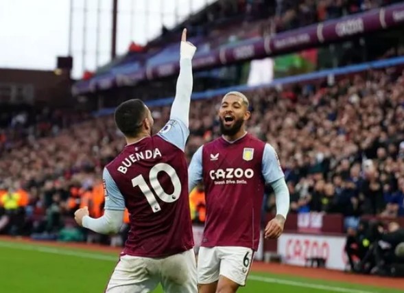 Aston Villa lan tỏa tình yêu thương