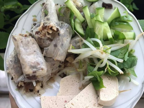 Bánh cuốn nấm chay