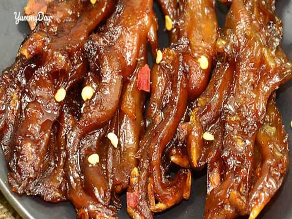 Chân vịt rút xương chiên nước mắm