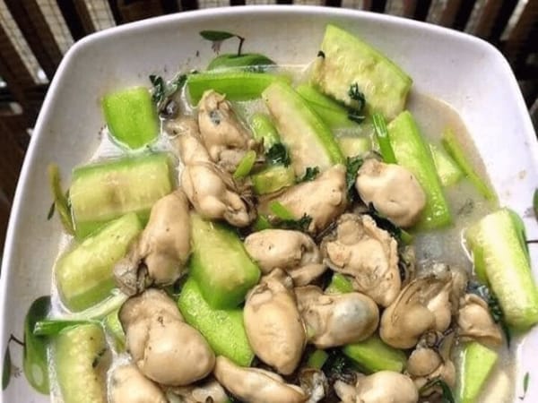Hàu sữa xào mướp - Món xào thanh mát, giàu dinh dưỡng