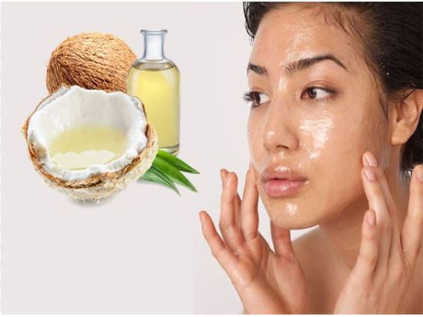 Dầu dừa – tăng cường dưỡng ẩm và làm mềm mại da