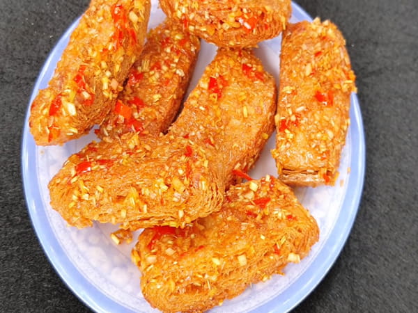 Sườn non chay chiên sả ớt
