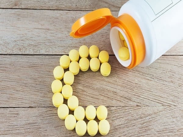 Uống vitamin C bao lâu thì thấy hiệu quả trắng da