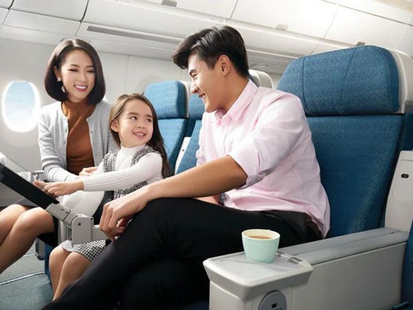 Mẹo đặt vé máy bay giá rẻ cho gia đình có trẻ nhỏ